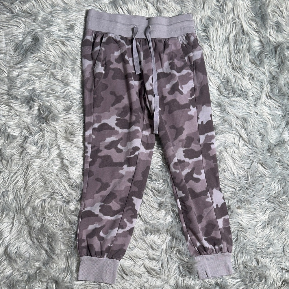 Zella woman  Camouflage Joggers in Gray and Purple